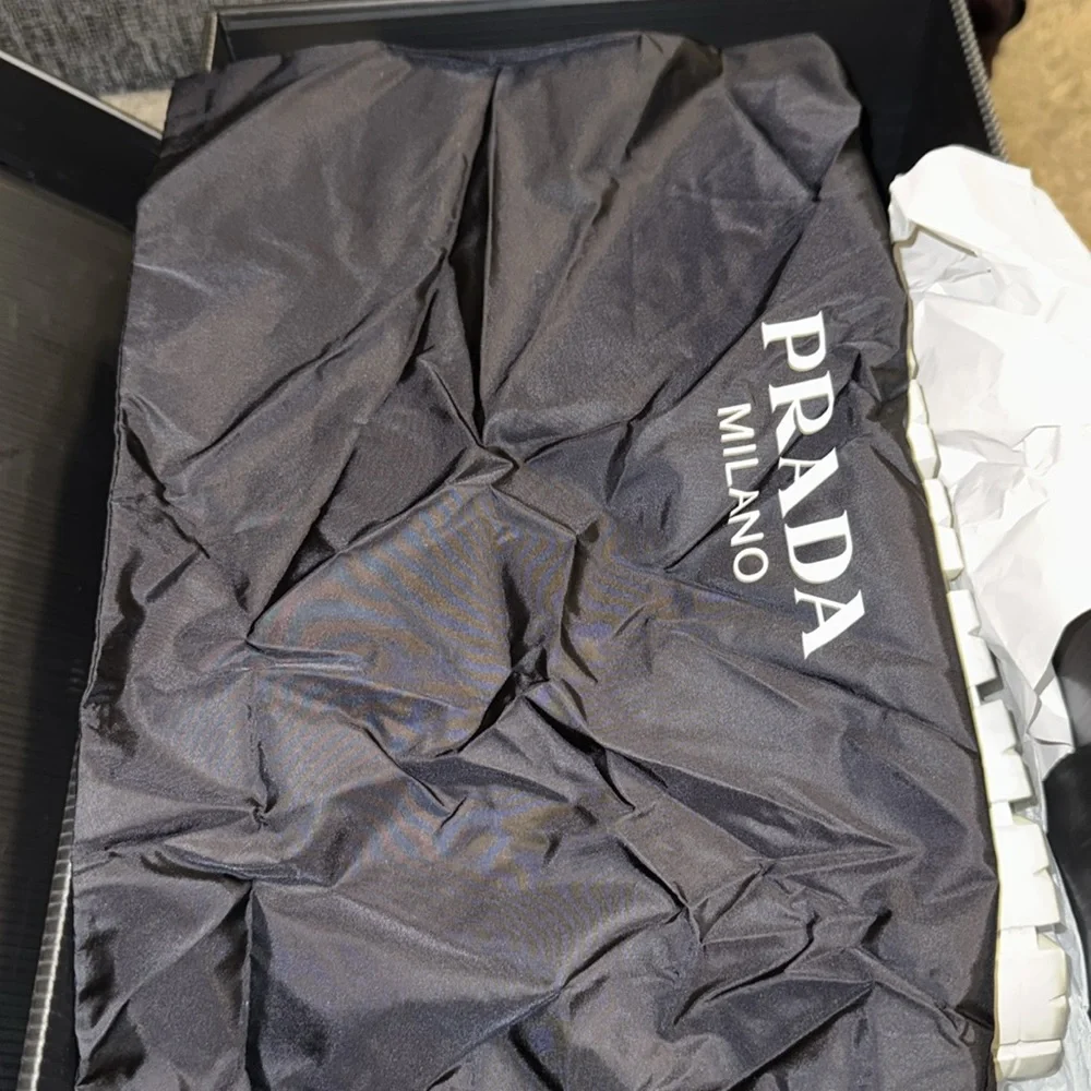 Prada platform lug sole sneakers - Picture 9 of 10